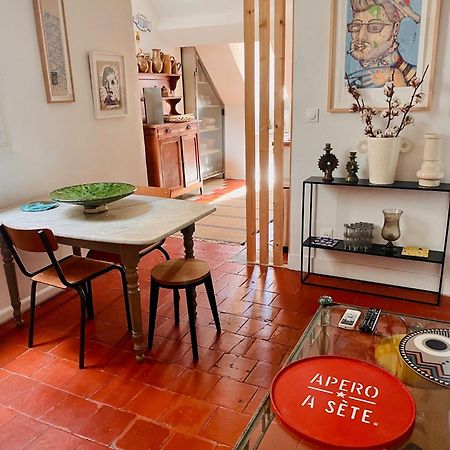 "Coco" Coquet Petit Loft Au Calme En Centre Ville De Sete Luaran gambar