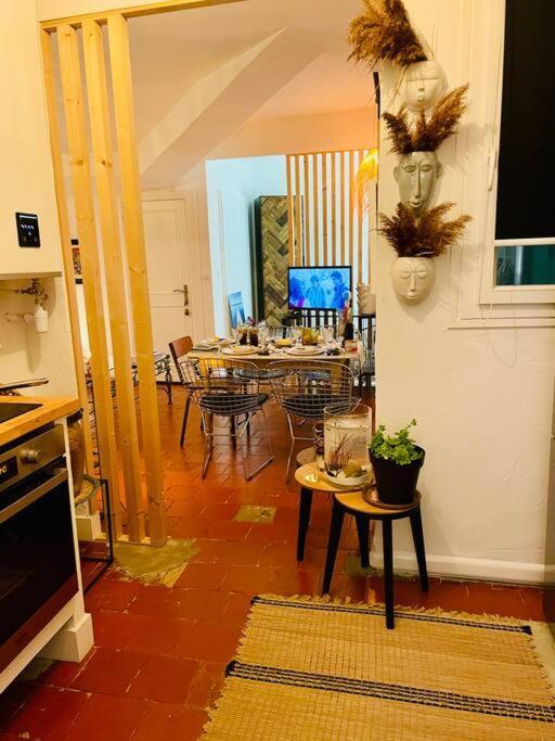 "Coco" Coquet Petit Loft Au Calme En Centre Ville De Sete Luaran gambar